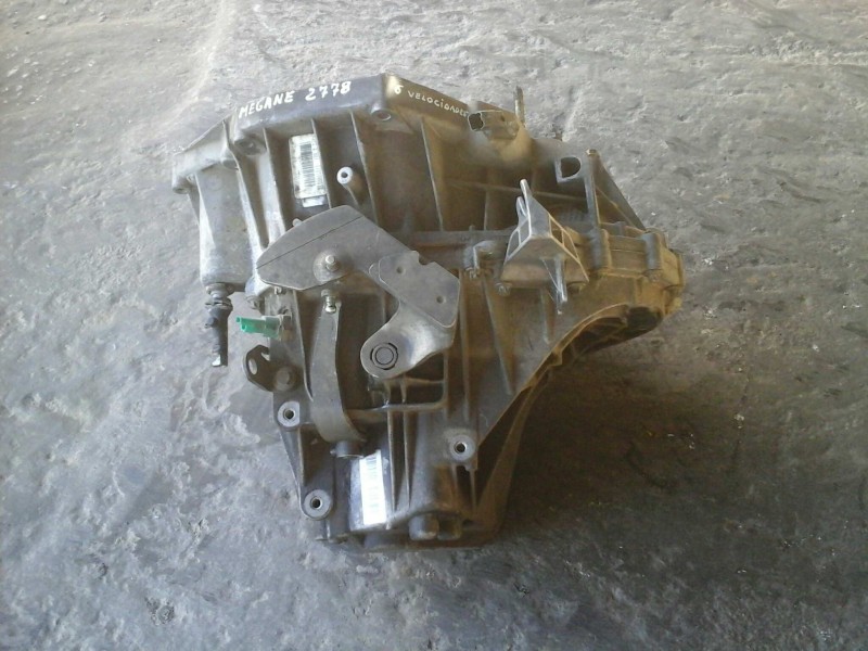 Recambio de caja cambios para renault megane ii classic berlina dynamique referencia OEM IAM TL4A001  6 VELOCIDADES