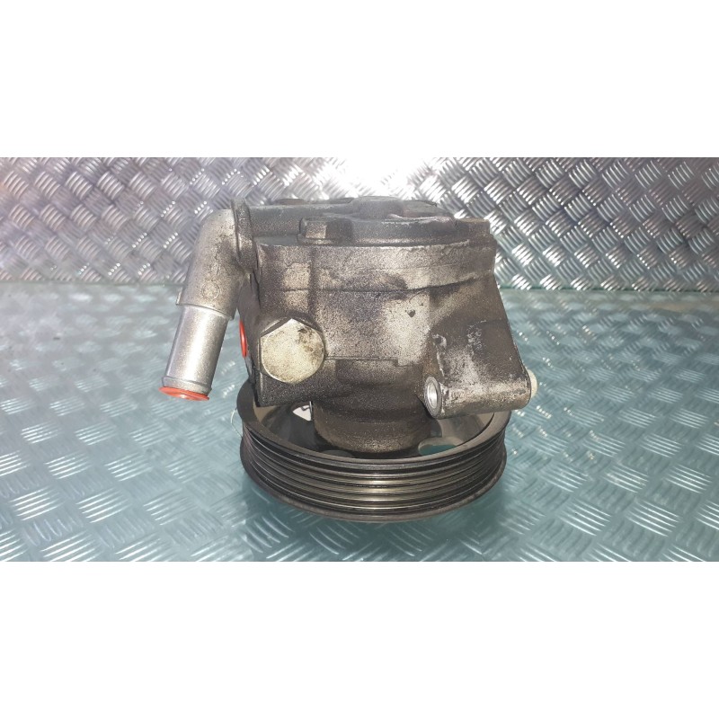 Recambio de bomba direccion para ford mondeo ber. (ca2) ghia referencia OEM IAM 6G913A696CD B4911041925 72083360