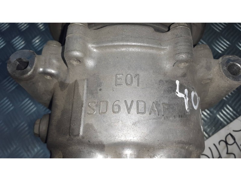 Recambio de compresor aire acondicionado para renault kangoo dynamique referencia OEM IAM 8200651251 SD6VDAF SANDEN