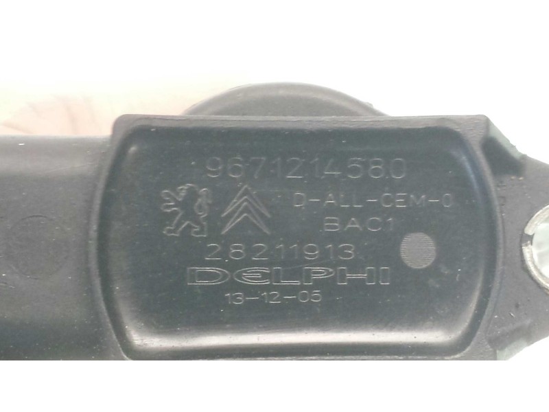 Recambio de bobina encendido para peugeot 308 access referencia OEM IAM 9671214580 28211913 DELPHI