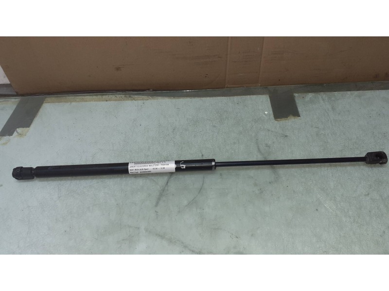 Recambio de amortiguadores maletero / porton para seat ibiza (6j5) sport referencia OEM IAM A06550300  300N