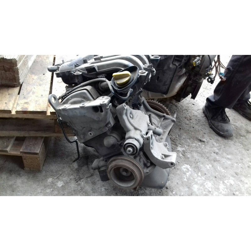 Recambio de motor completo para renault clio ii fase ii (b/cb0) expression alize referencia OEM IAM D4F722  