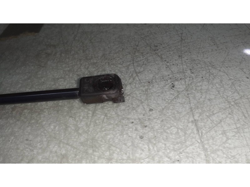 Recambio de amortiguadores maletero / porton para seat ibiza (6j5) sport referencia OEM IAM A06550300  300N