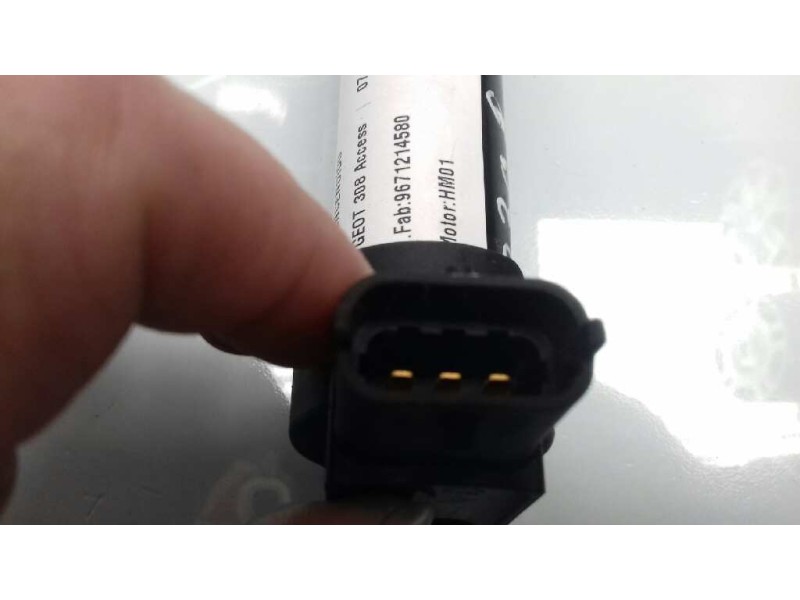 Recambio de bobina encendido para peugeot 308 access referencia OEM IAM 9671214580 28211913 DELPHI