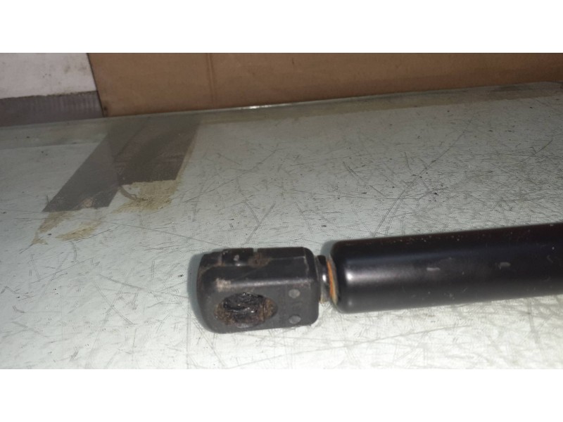 Recambio de amortiguadores maletero / porton para seat ibiza (6j5) sport referencia OEM IAM A06550300  300N