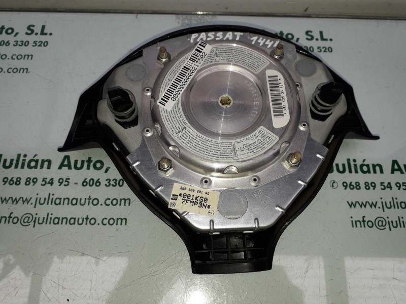 Recambio de airbag delantero izquierdo para volkswagen passat berlina (3b2) comfortline referencia OEM IAM 3B0880201AG 001KG07FM