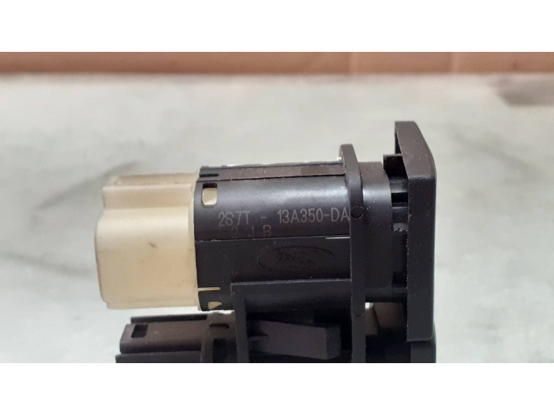 Recambio de warning para ford mondeo berlina (ge) ambiente (06.2003) (d) referencia OEM IAM 2S7T13A350DA  