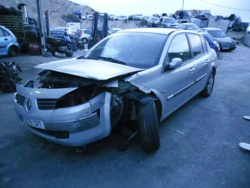 renault megane ii classic berlina del año 2004