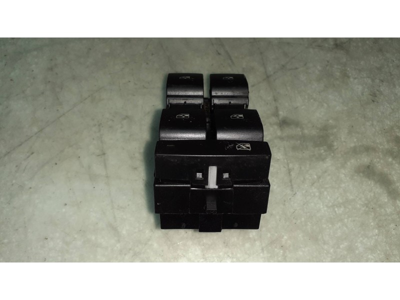 Recambio de mando elevalunas delantero izquierdo para chevrolet orlando lt+ referencia OEM IAM 20917577 321474 TRW