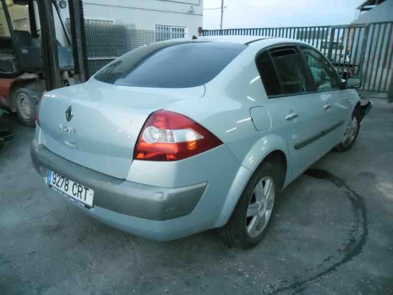 renault megane ii classic berlina del año 2004