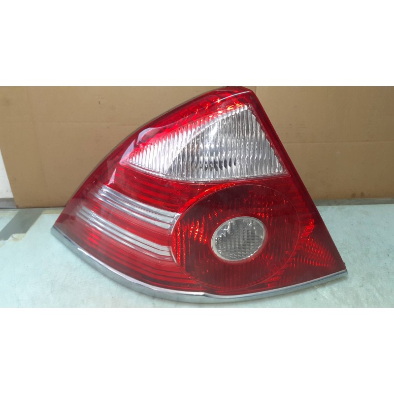 Recambio de piloto trasero izquierdo para ford mondeo berlina (ge) ambiente (06.2003) (d) referencia OEM IAM 6S7113405A  