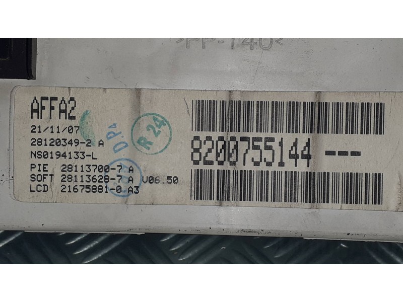 Recambio de pantalla multifuncion para renault kangoo dynamique referencia OEM IAM 8200755144 281203492A 216751791