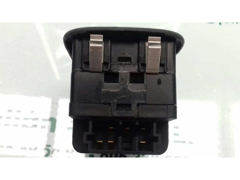Recambio de mando elevalunas delantero izquierdo para peugeot 206 berlina referencia OEM IAM   6 PINES