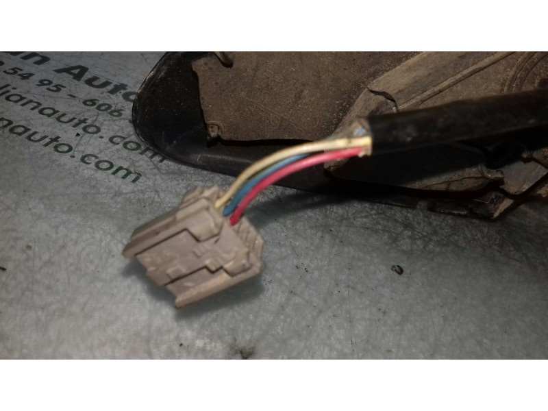 Recambio de retrovisor derecho para nissan almera tino (v10m) 2.0 16v cat referencia OEM IAM 015541  ELECTRICO