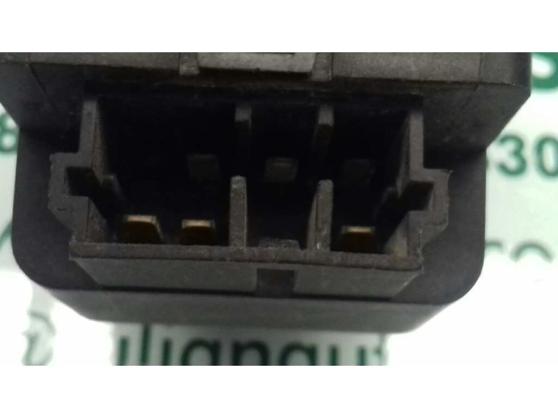 Recambio de mando elevalunas delantero izquierdo para peugeot 306 berlina 3/5 puertas (s1) referencia OEM IAM   