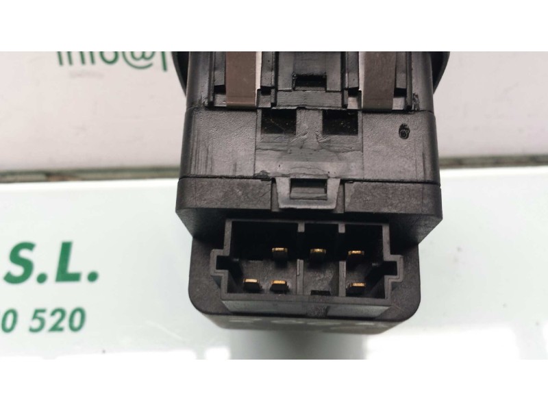 Recambio de mando elevalunas delantero izquierdo para peugeot 206 berlina x-line referencia OEM IAM   6 PINES