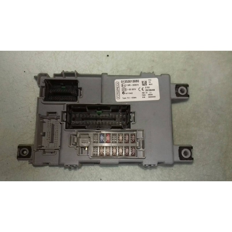 Recambio de caja reles / fusibles para citroen nemo sx referencia OEM IAM 01353013080 F12 125 116RI000674