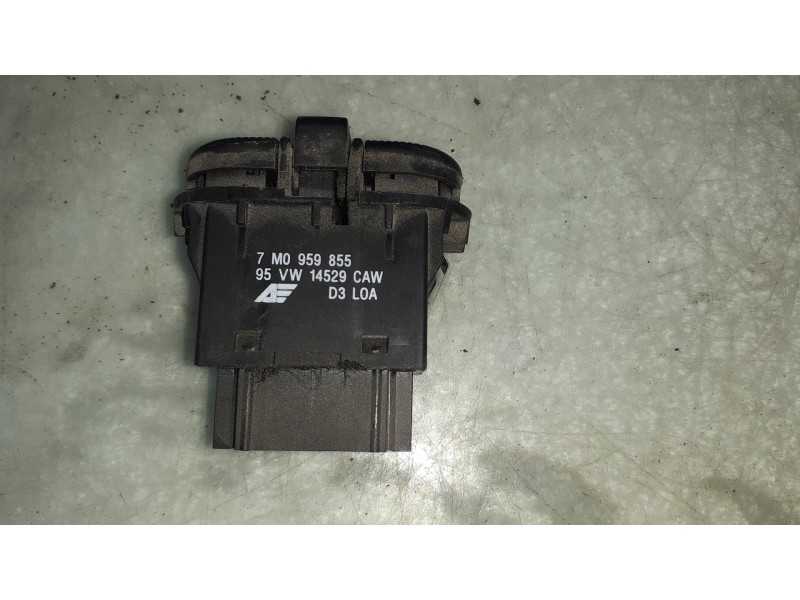 Recambio de mando elevalunas delantero izquierdo para seat alhambra (7v8) sxe referencia OEM IAM 7M0959855   Recambio de mando elevalunas delantero izquierdo para seat alhambra (7v8) sxe referencia OEM IAM 7M0959855