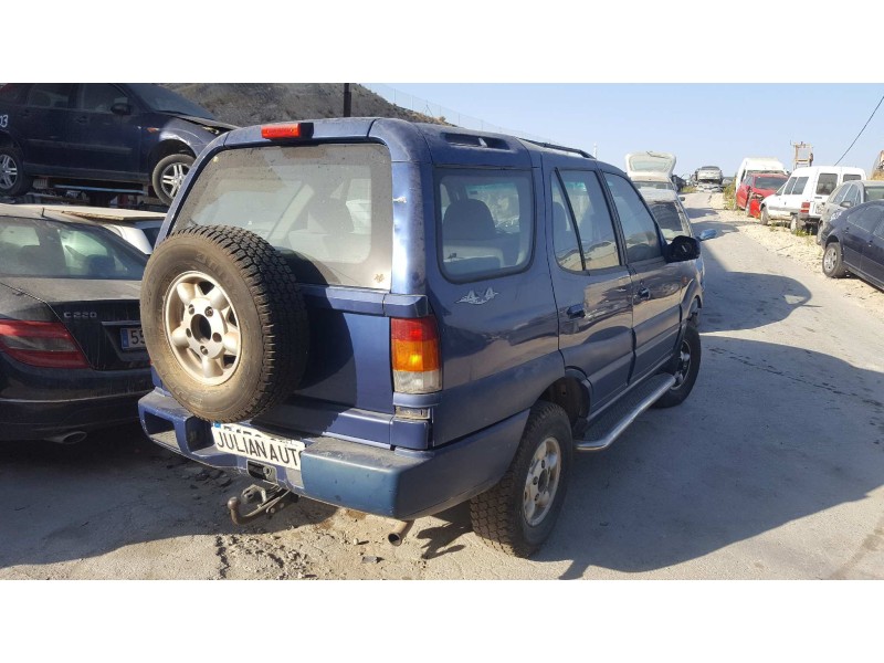 tata safari del año 2004