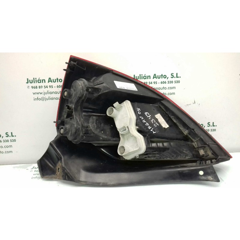 Recambio de piloto trasero izquierdo para renault megane ii berlina 5p confort authentique referencia OEM IAM   VALEO