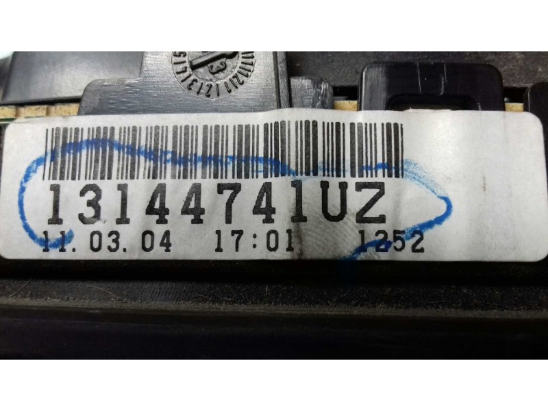 Recambio de cuadro instrumentos para opel vectra c berlina comfort referencia OEM IAM 13144741UZ 110080166038 88311337