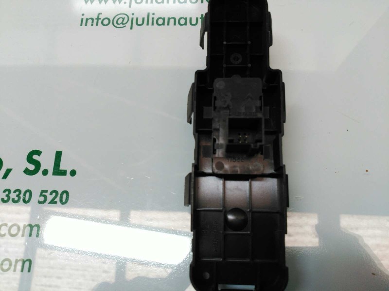 Recambio de mando elevalunas delantero derecho para peugeot 308 confort referencia OEM IAM 96565184XT 53269801 11688