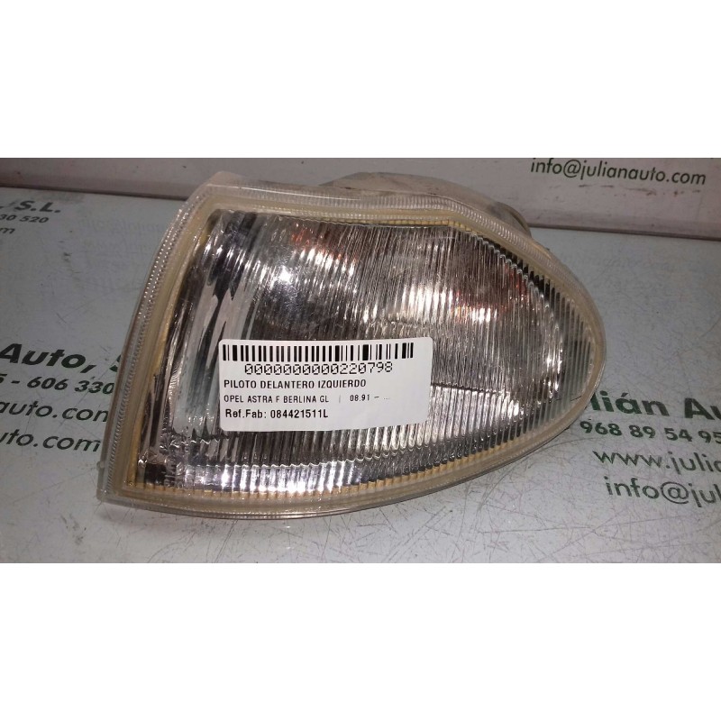 Recambio de piloto delantero izquierdo para opel astra f berlina gl referencia OEM IAM 084421511L  