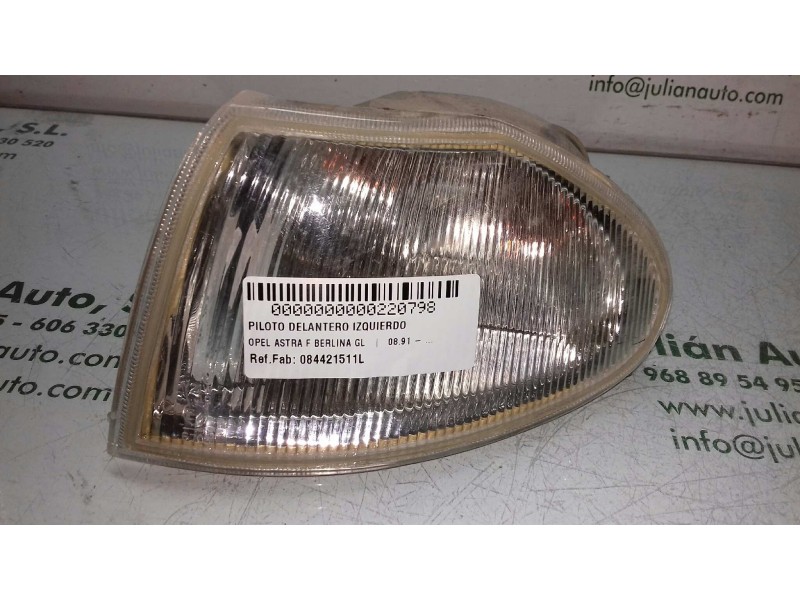Recambio de piloto delantero izquierdo para opel astra f berlina gl referencia OEM IAM 084421511L   Recambio de piloto delantero izquierdo para opel astra f berlina gl referencia OEM IAM 084421511L