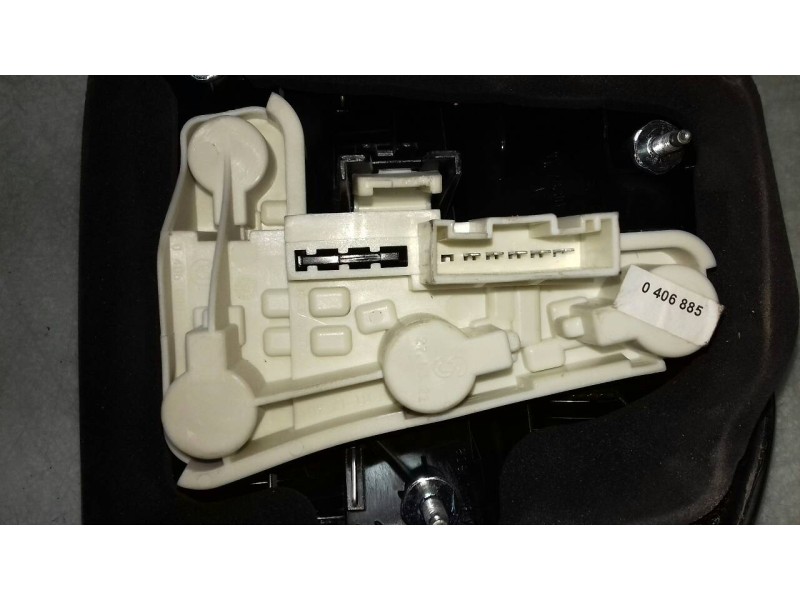 Recambio de piloto trasero izquierdo para bmw serie 3 berlina (e90) 320i referencia OEM IAM 63210406879 0406885 276301L