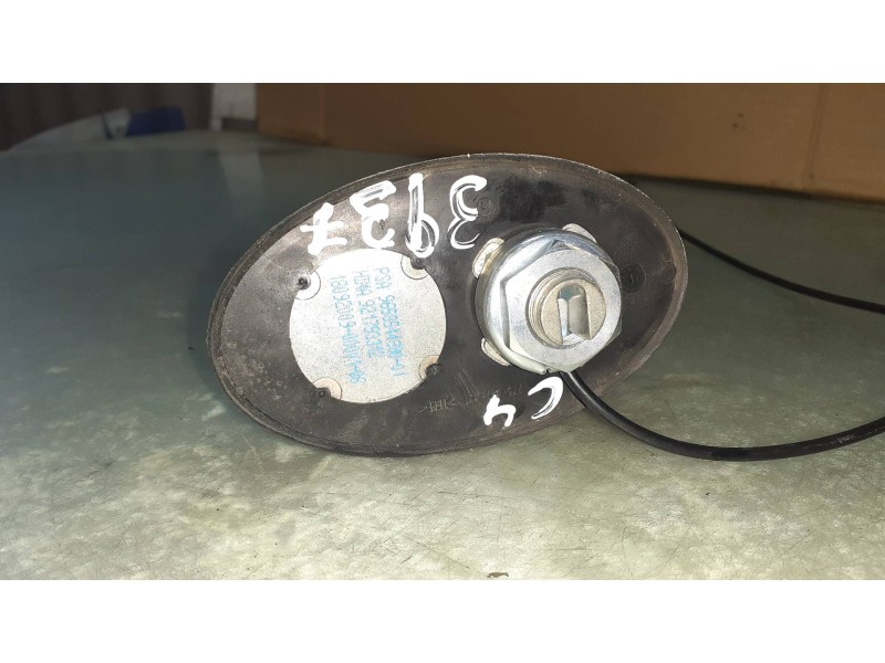 Recambio de antena para citroen c4 picasso exclusive referencia OEM IAM 723847001 723847001 