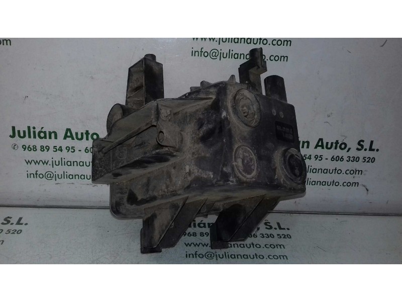 Recambio de faro antiniebla izquierdo para opel astra h berlina enjoy referencia OEM IAM 24462133  