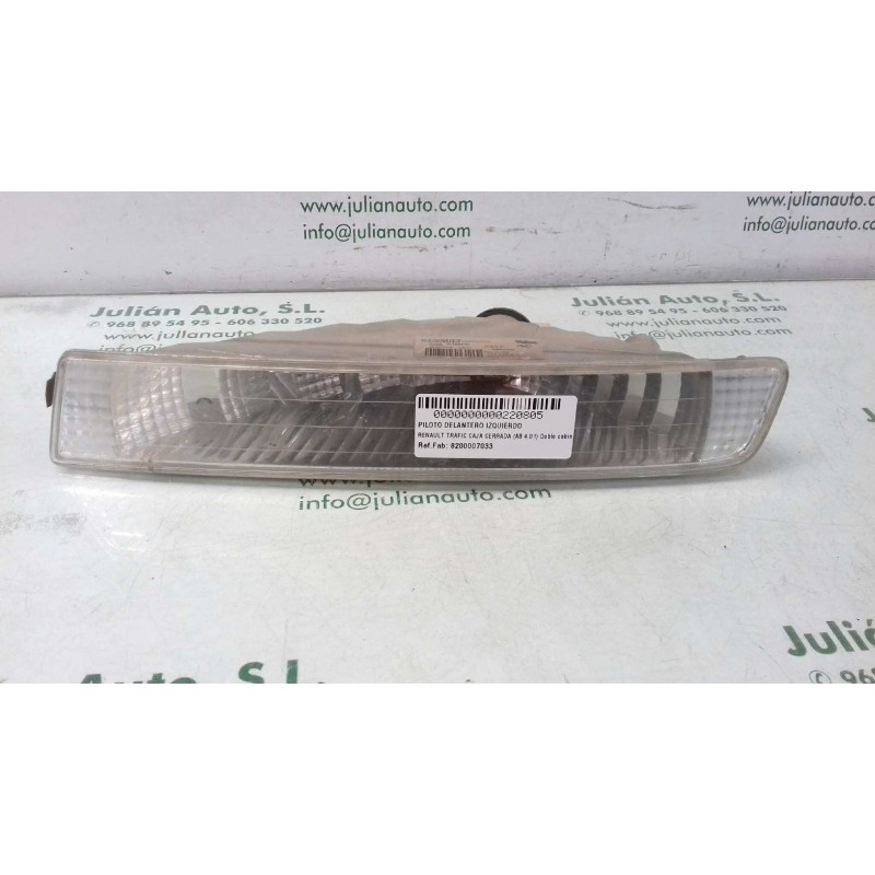 Recambio de piloto delantero izquierdo para renault trafic caja cerrada (ab 4.01) doble cabina l1h1 2,7t referencia OEM IAM 8200