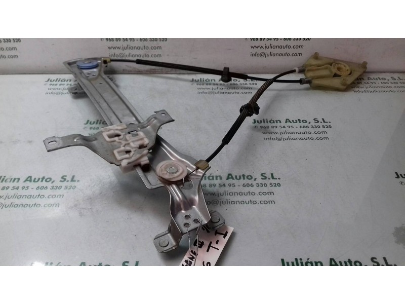 Recambio de elevalunas trasero izquierdo para renault megane iii berlina 5 p dynamique referencia OEM IAM 968710101 827210003R E