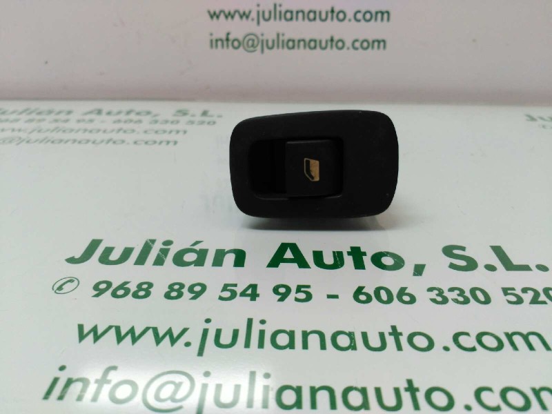 Recambio de mando elevalunas trasero derecho para citroen c4 grand picasso exclusive referencia OEM IAM 96639378ZD  