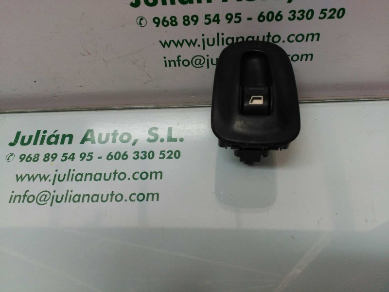 Recambio de mando elevalunas delantero derecho para peugeot 306 berlina 3/4/5 puertas (s2) style referencia OEM IAM   
