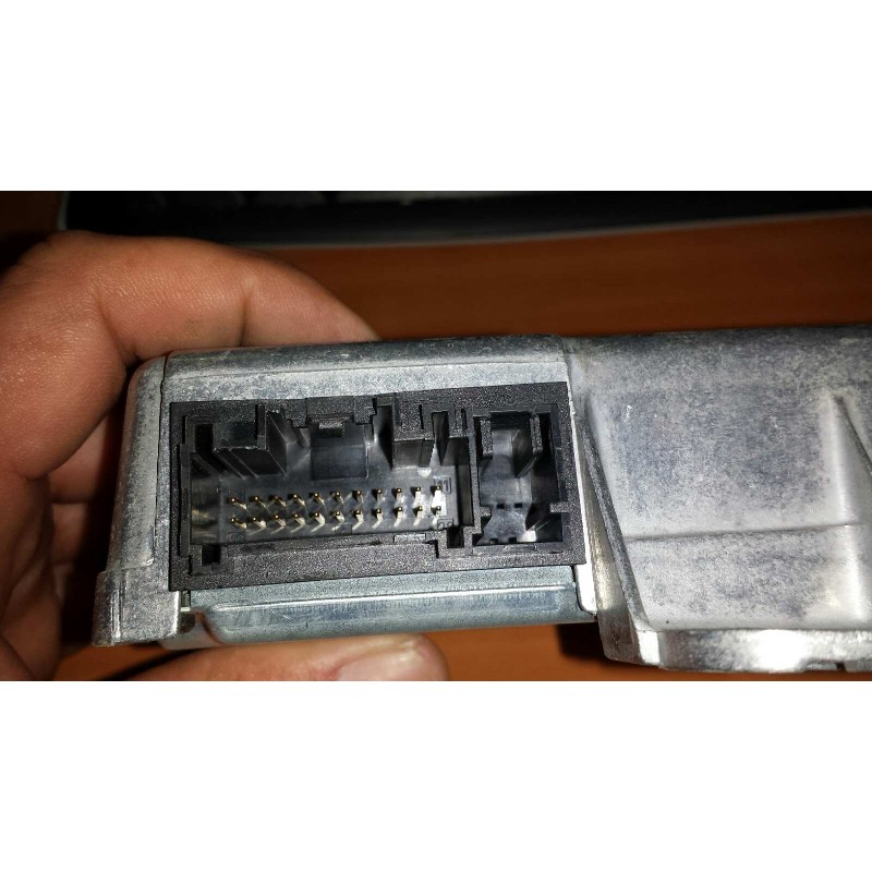 Recambio de centralita airbag para renault megane ii classic berlina confort authentique referencia OEM IAM 604289600 8200411004