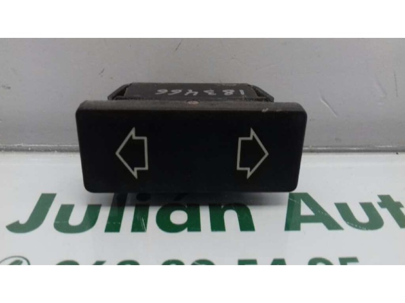 Recambio de mando elevalunas delantero derecho para peugeot 205 berlina 1.8 d generation referencia OEM IAM   