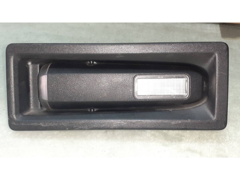 Recambio de luz interior para citroen c4 picasso exclusive referencia OEM IAM 9685614080  LINTERNA