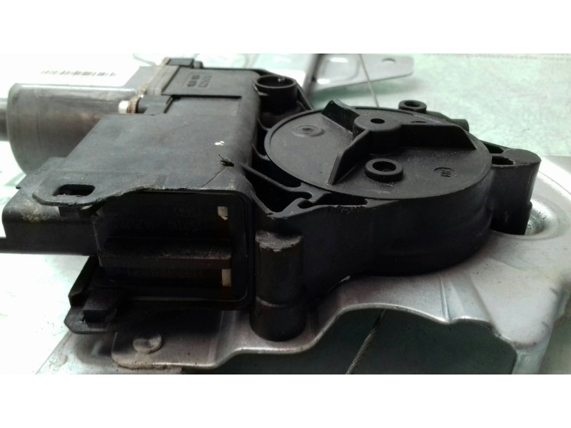 Recambio de elevalunas trasero izquierdo para citroen c5 berlina millenium referencia OEM IAM 128000772 0130822447 ELECTRICO
