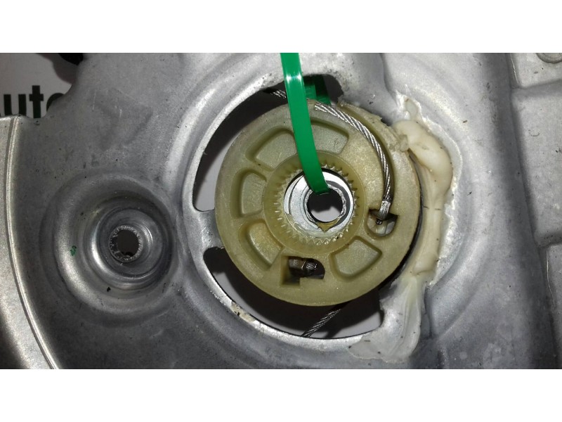 Recambio de elevalunas delantero izquierdo para citroen c5 berlina millenium referencia OEM IAM 128000781 0130822444 ELECTRICO