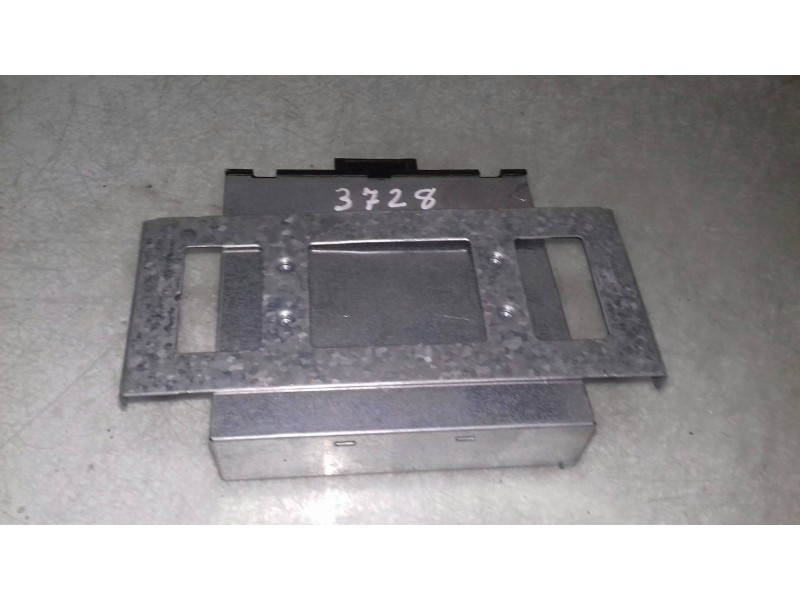 Recambio de modulo electronico para bmw serie 3 berlina (e90) 320i referencia OEM IAM 6142911334802 8ES00947900 011157490801