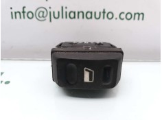 Recambio de mando elevalunas delantero derecho para citroen xsara picasso 2.0 hdi exclusive referencia OEM IAM 22681 CONECTOR 5 