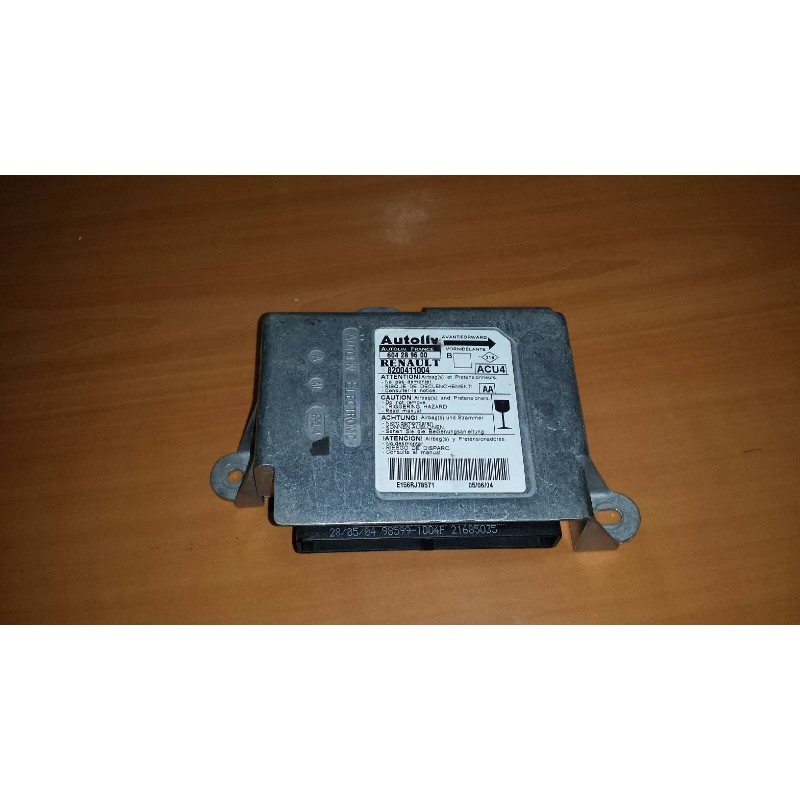 Recambio de centralita airbag para renault megane ii classic berlina confort authentique referencia OEM IAM 604289600 8200411004