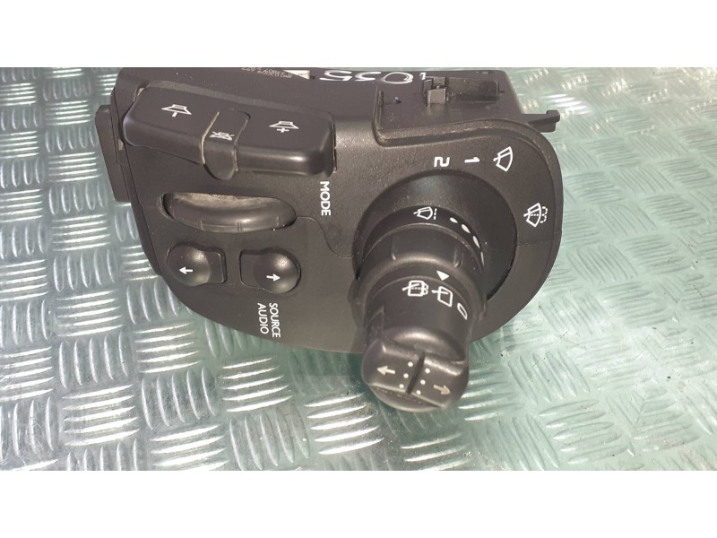 Recambio de mando limpia para renault kangoo dynamique referencia OEM IAM 88103009497 0338072750 DELPHI