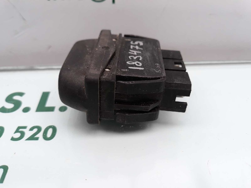 Recambio de mando elevalunas delantero derecho para peugeot 306 berlina 3/5 puertas (s1) style d referencia OEM IAM   