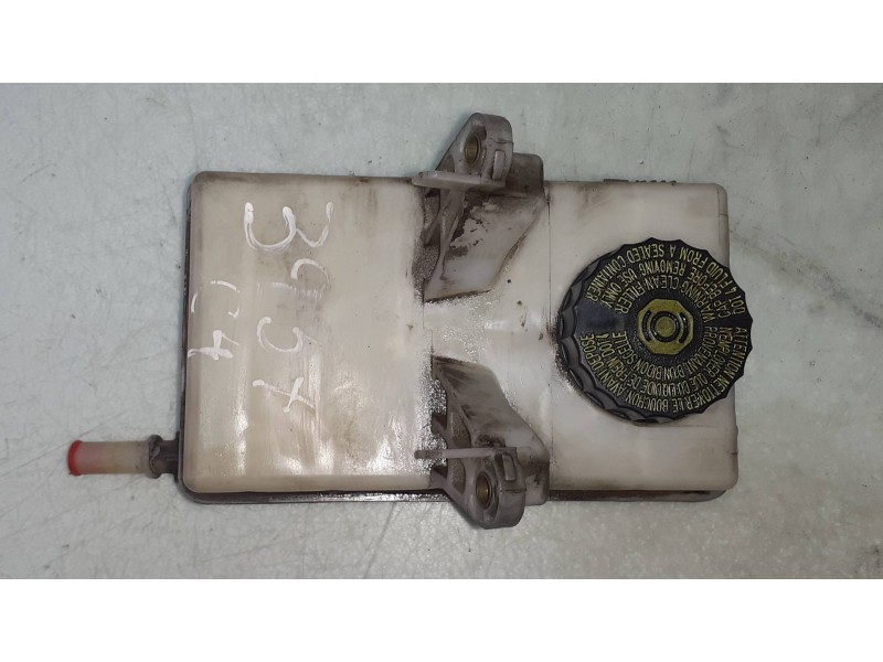 Recambio de deposito servo para citroen c4 picasso exclusive referencia OEM IAM 9680907780 033558 DANGER