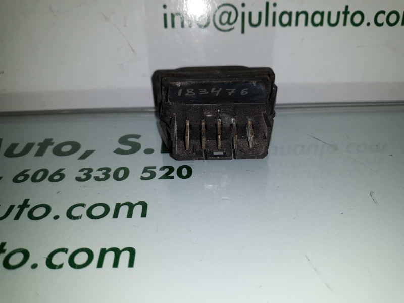Recambio de mando elevalunas delantero derecho para peugeot 306 berlina 3/4/5 puertas (s2) referencia OEM IAM   