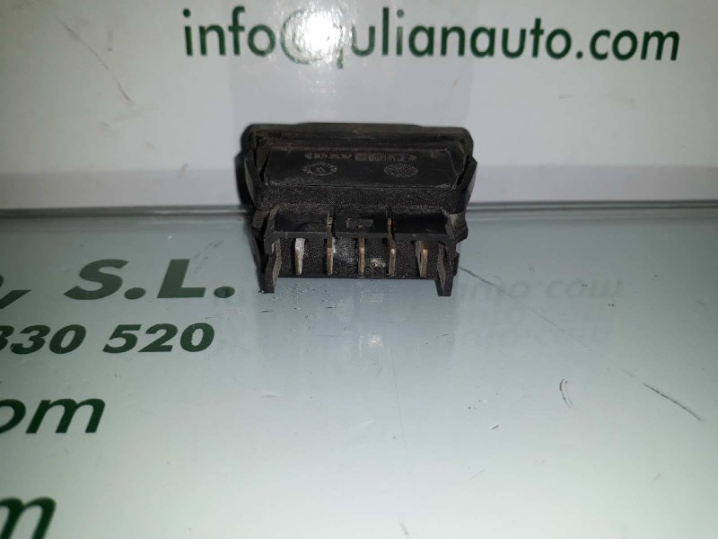 Recambio de mando elevalunas delantero derecho para peugeot 306 berlina 3/4/5 puertas (s2) referencia OEM IAM   