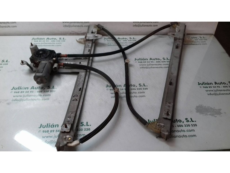 Recambio de elevalunas delantero derecho para citroen xsara picasso 2.0 hdi exclusive referencia OEM IAM 0130821960  ELECTRICO