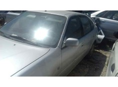 toyota corolla (e11) del año 2000 2